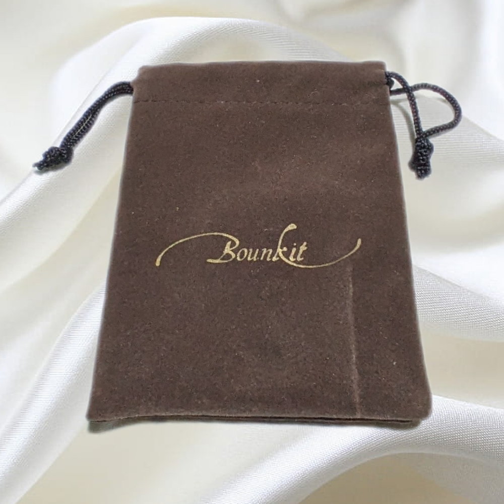 .👣4/$20. Bounkit ~ Jewelry Pouch